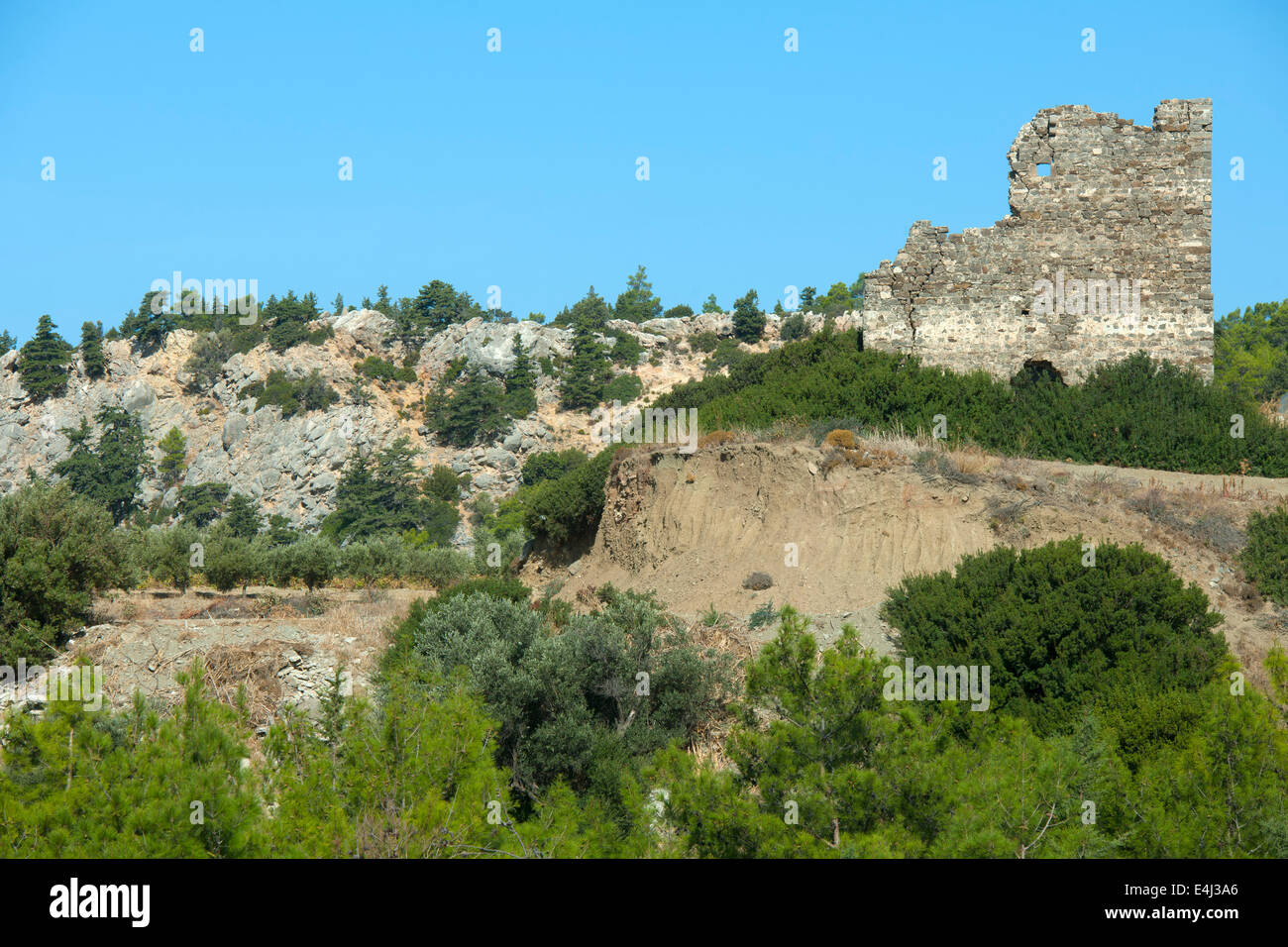 Griechenland, Rodi, Kritinia, Byzantinischer Turm unterhalb des Klosters Amartos (Armathou oder Amarthos) Foto Stock