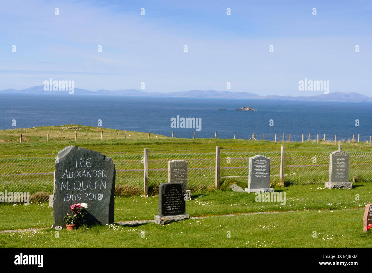 Il luogo del riposo finale del designer di moda Lee Alexander McQueen sull'Isola di Skye in Scozia,UK Foto Stock