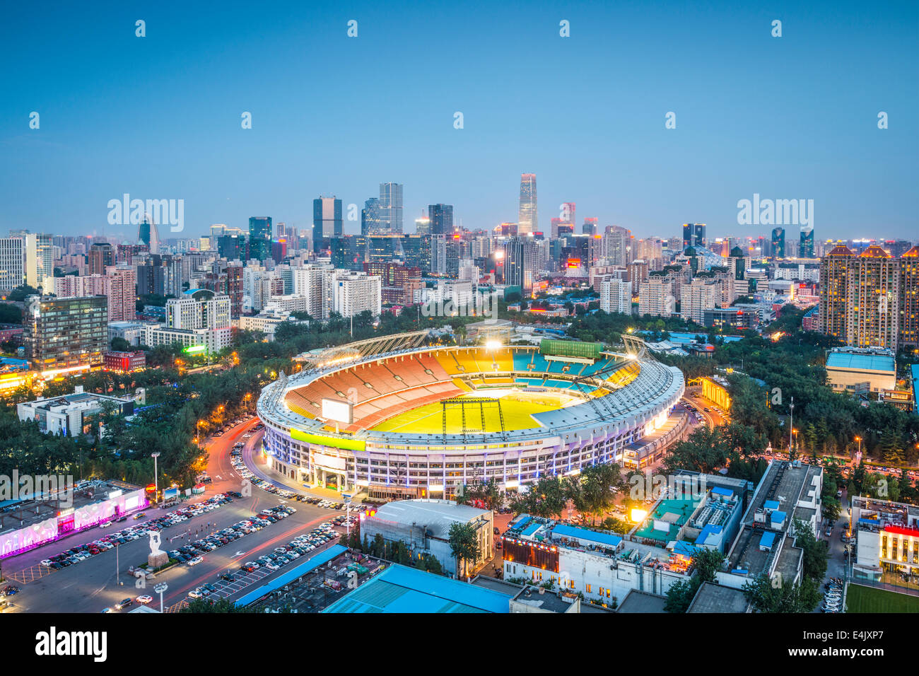 Pechino, Cina skyline e Stadium. Foto Stock