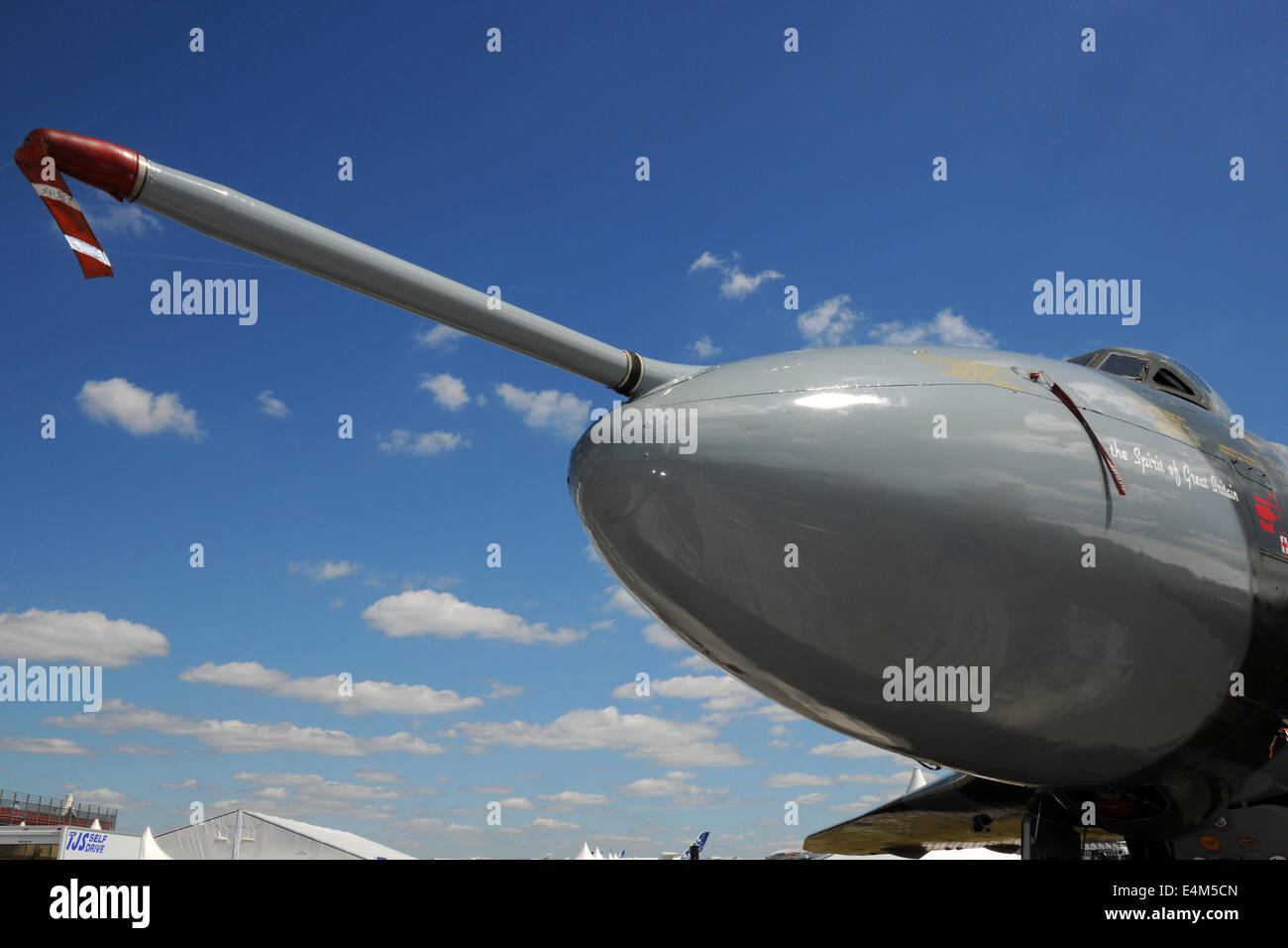 Farnborough, Regno Unito. 14 Luglio, 2014. Il naso del venerabile bombardiere Vulcan sul display al Farnborough International Air Show Farnborough, Regno Unito. 14 Luglio, 2014. Credito: Martin Brayley/Alamy Live News Foto Stock