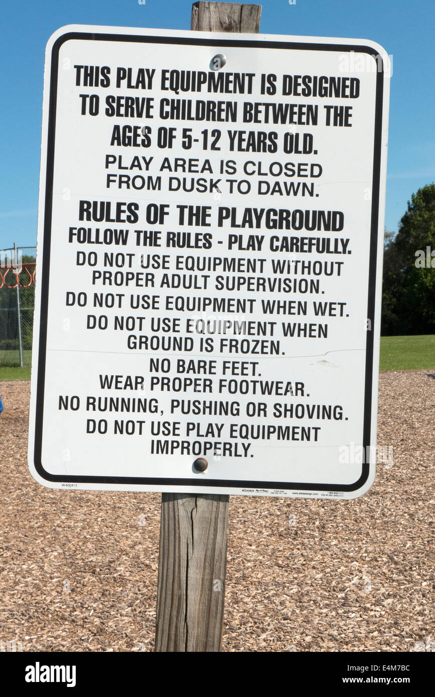 Segno per il parco giochi di utilizzo. Foto Stock