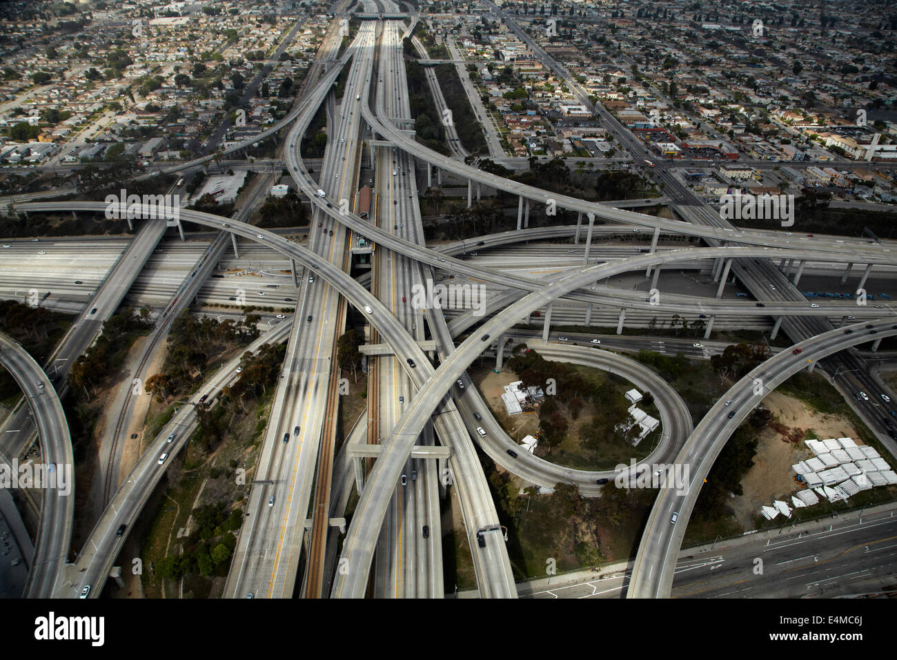 Giudice Harry Pregerson Interchange, l'incrocio della I-105 e I-110 (Glenn Anderson autostrada e superstrada porto), Los Angeles, California, Stati Uniti d'America Foto Stock