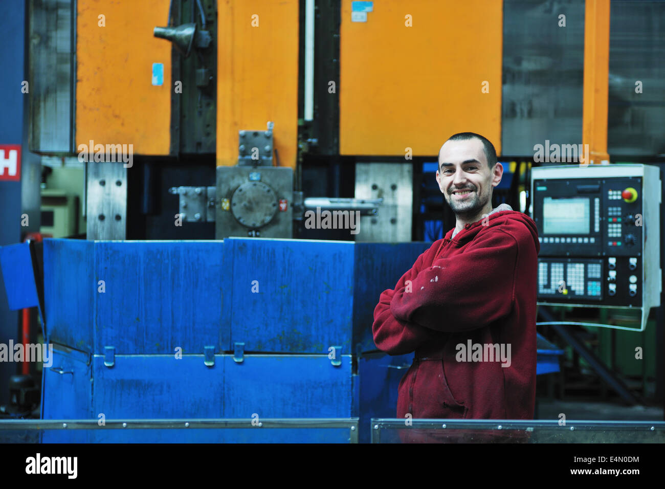I lavoratori del settore persone in fabbrica Foto Stock