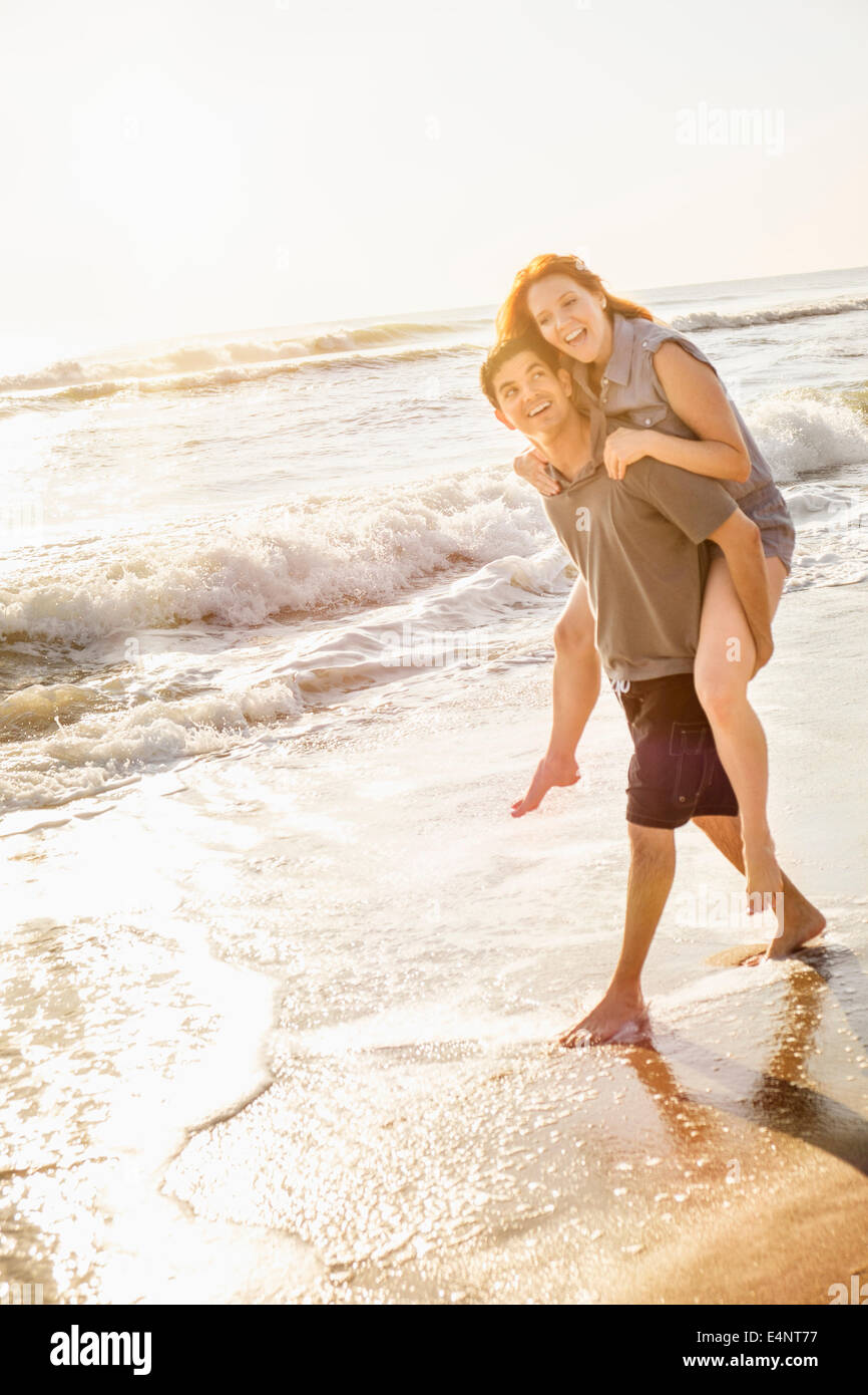 Stati Uniti d'America, Florida, Palm Beach, giovane sulla spiaggia Foto Stock