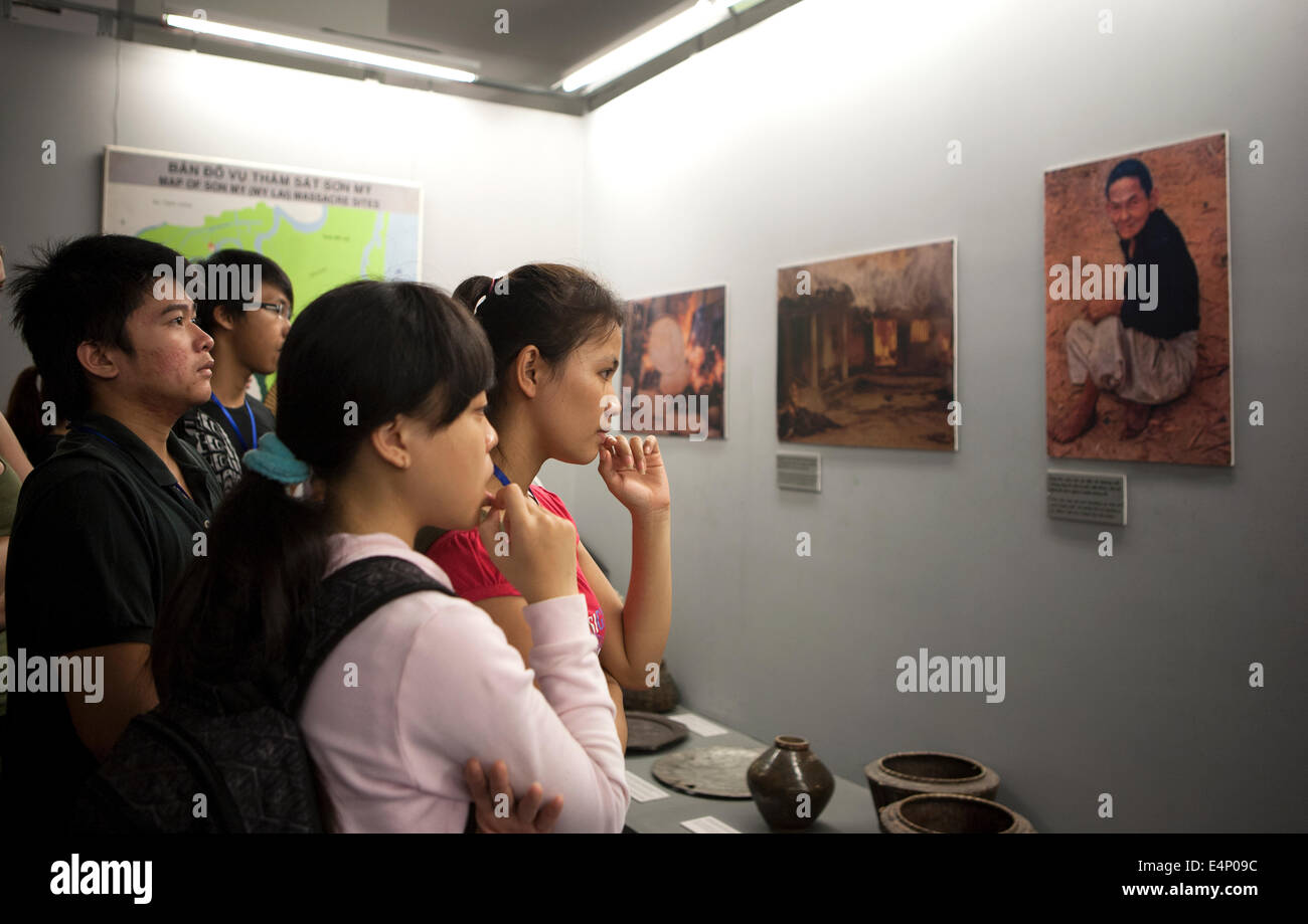 Il Museo dei Resti della Guerra, B?o tàng ch?ng tích chi?n tranh, è un museo di guerra in Ho Chi Minh City con mostre relative alla Uni Foto Stock
