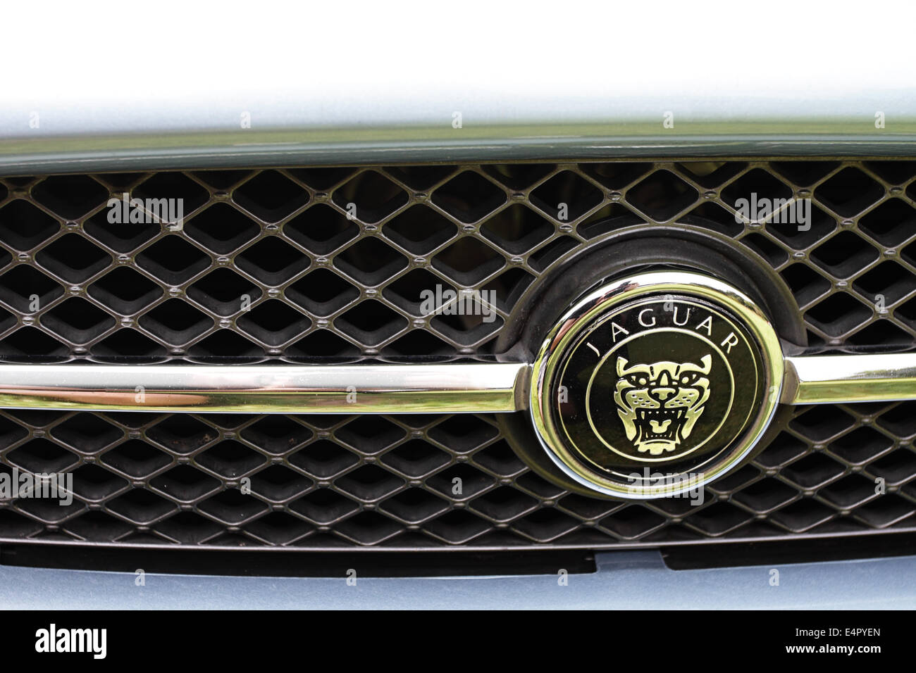Jaguar XK luxury grand tourer badge Foto Stock