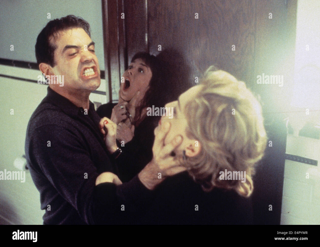 DIABOLIQUE 1996 Morgan Creek Productions film con da sinistra: Chaz Palminteri, Isabelle Adjani e Sharon Stone Foto Stock