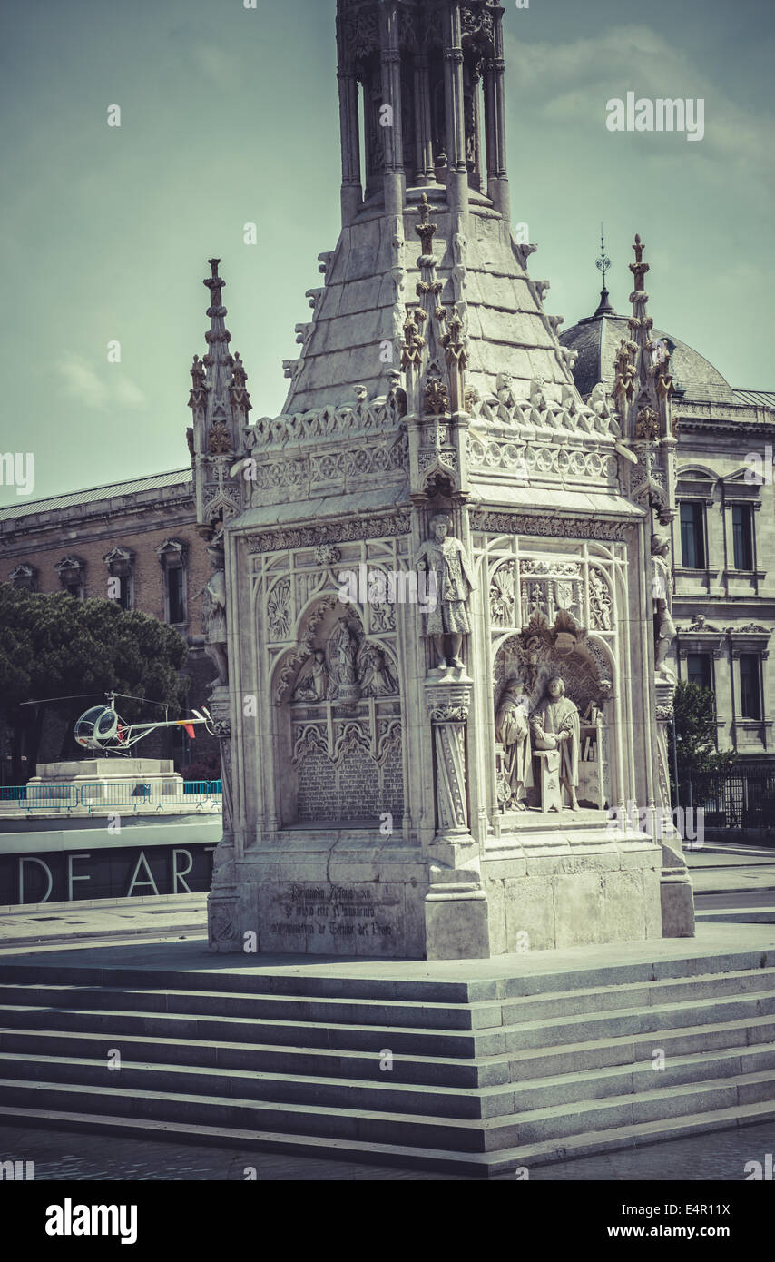 Cristobal Colon, immagine della città di Madrid, la sua architettura caratteristica Foto Stock