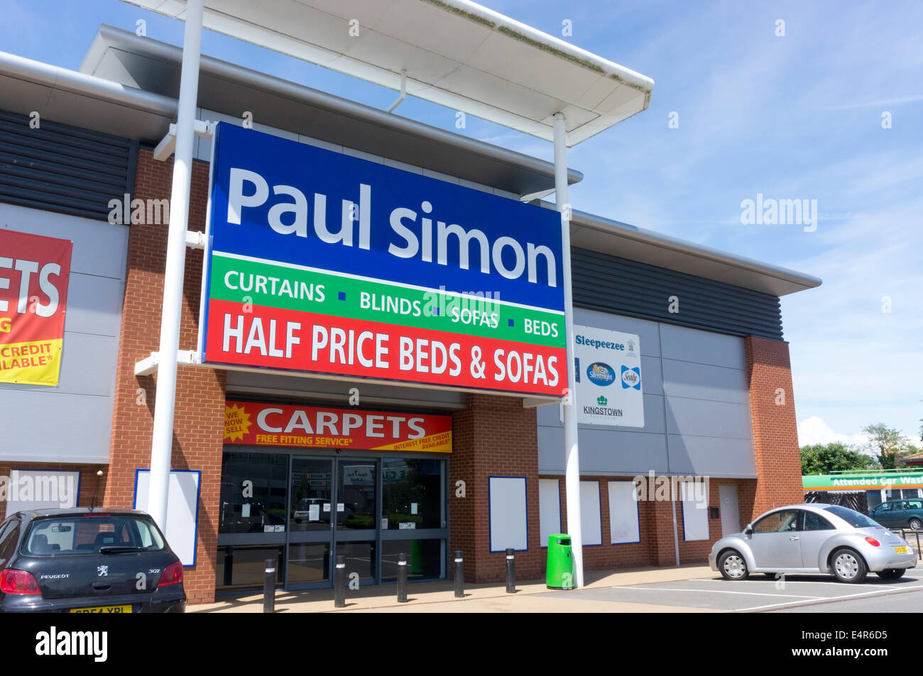 Segno su ingresso di Paul Simon shop, UK. Foto Stock