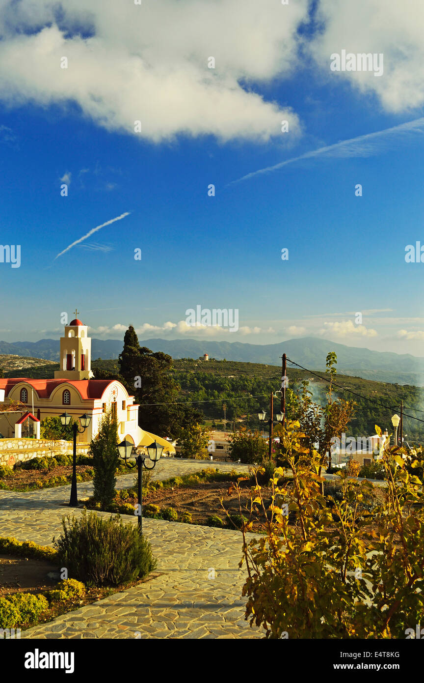 Scenicc vista del villaggio di Monolithos, RODI, DODECANNESO, Mar Egeo, Grecia, Europa Foto Stock