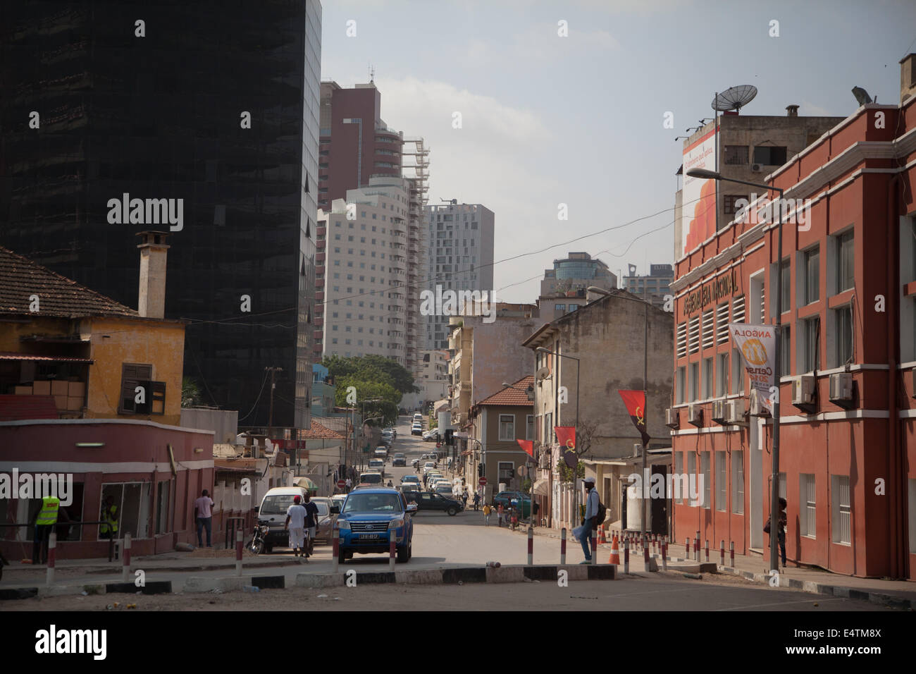 Angola Luanda, la vita della città di Africa costa la vita quotidiana Foto Stock