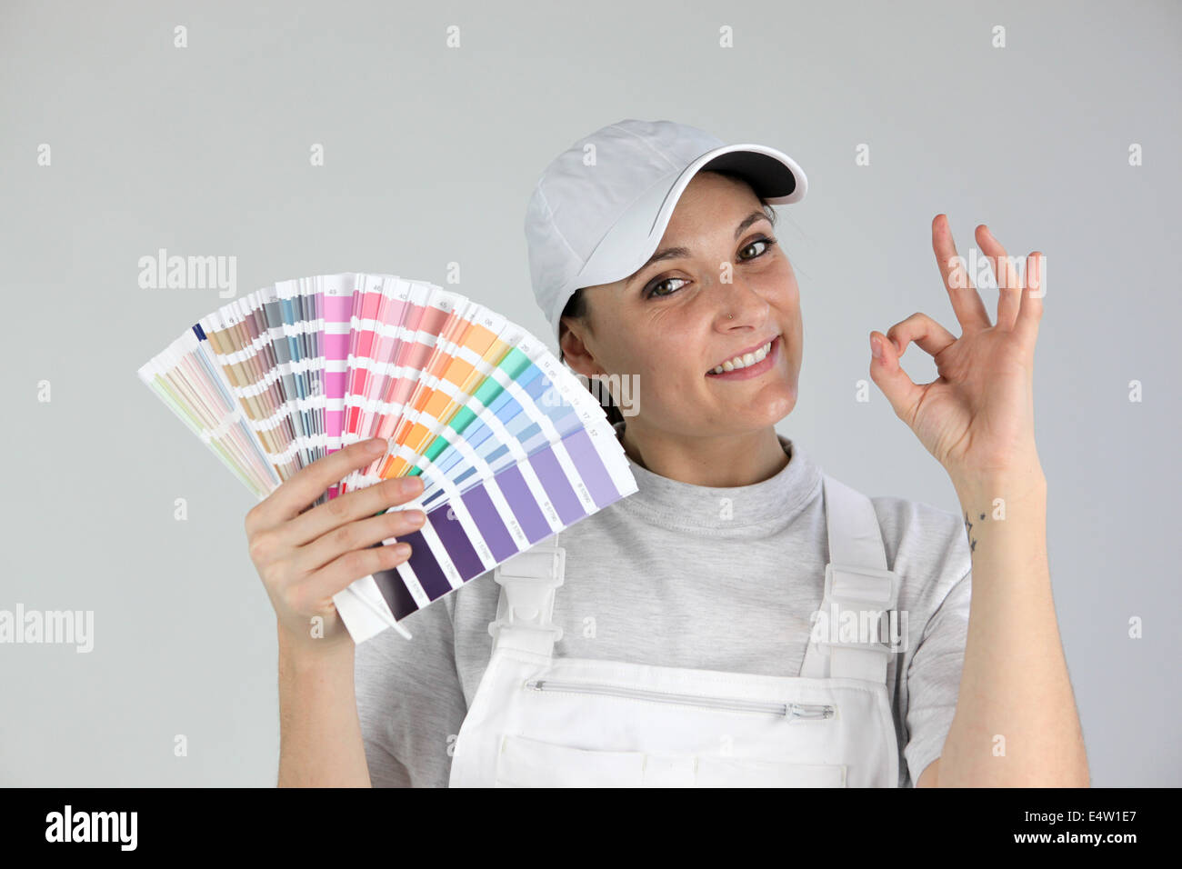 Arredatore con un grafico a colori Foto Stock