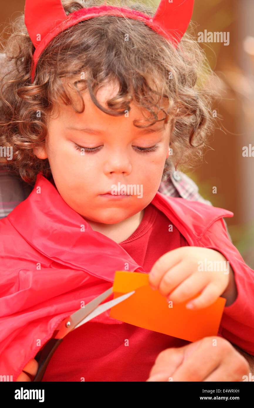 Medicazione per bambini fino Foto Stock