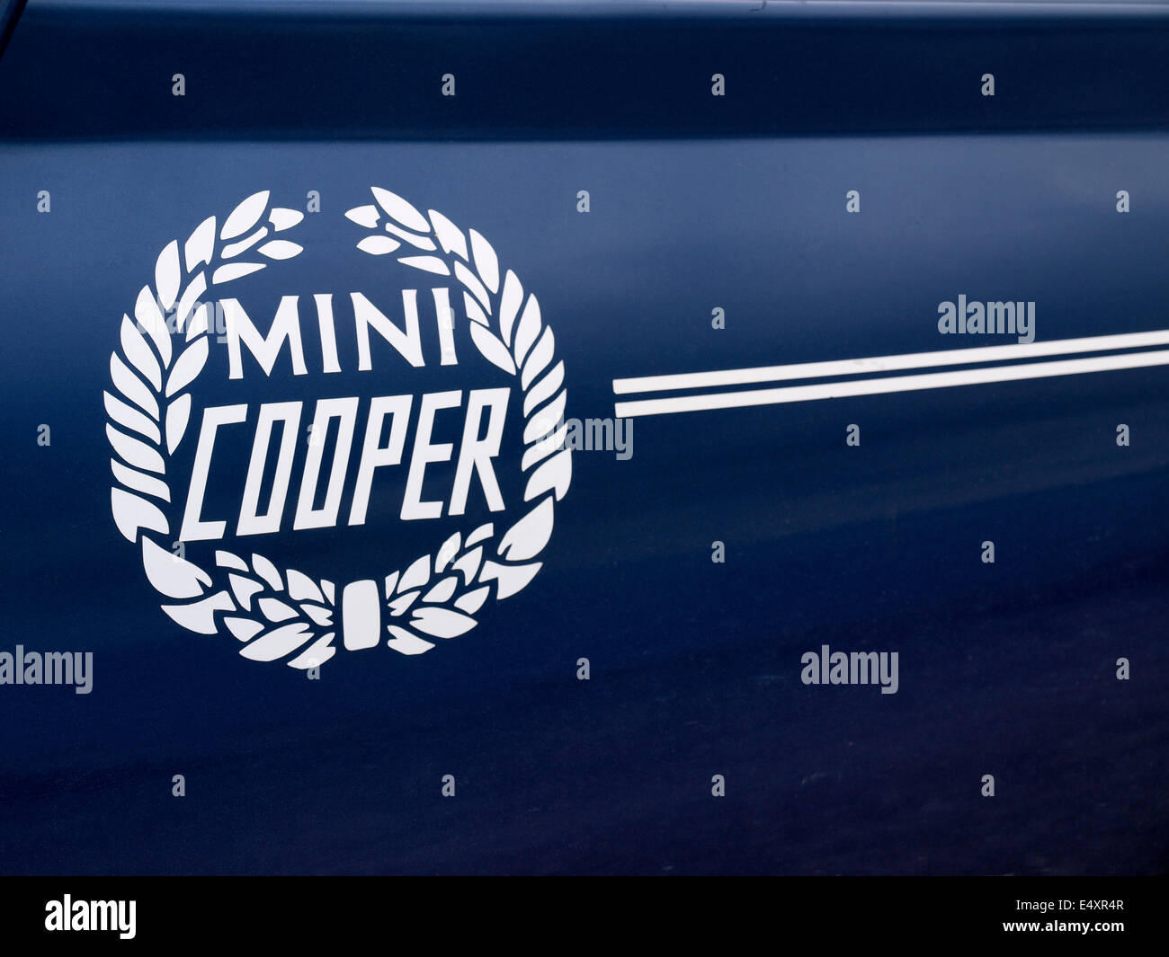 Mini Cooper il badge del veicolo, REGNO UNITO Foto Stock