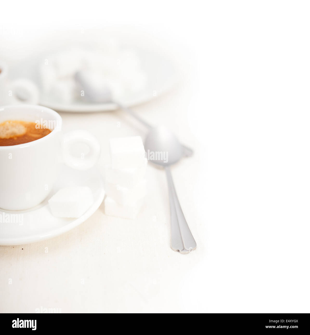 Caffè espresso italiano e cubetti di zucchero Foto Stock
