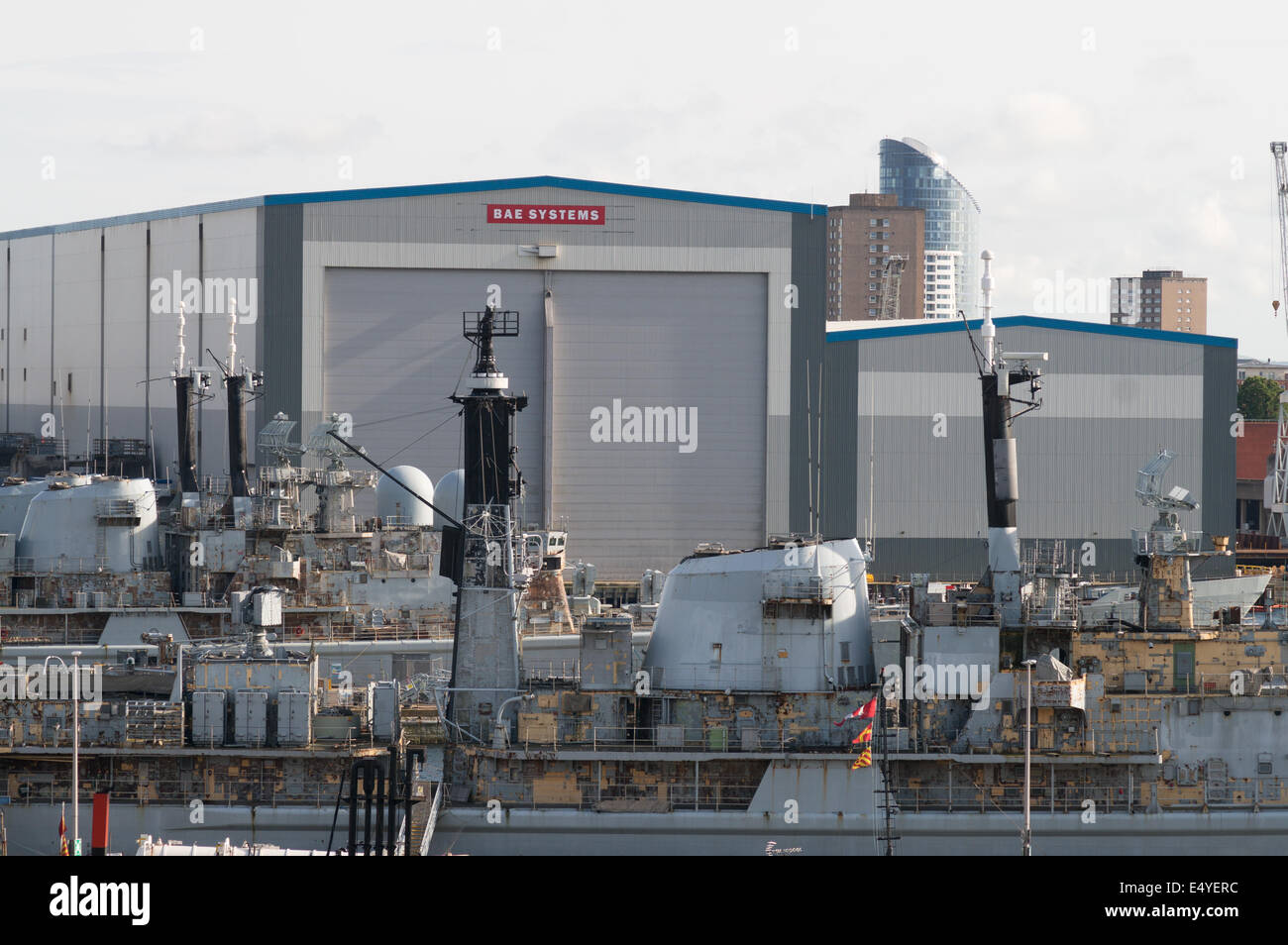 BAE Systems Cantiere Navale di Portsmouth, Hampshire, Inghilterra, Regno Unito Foto Stock