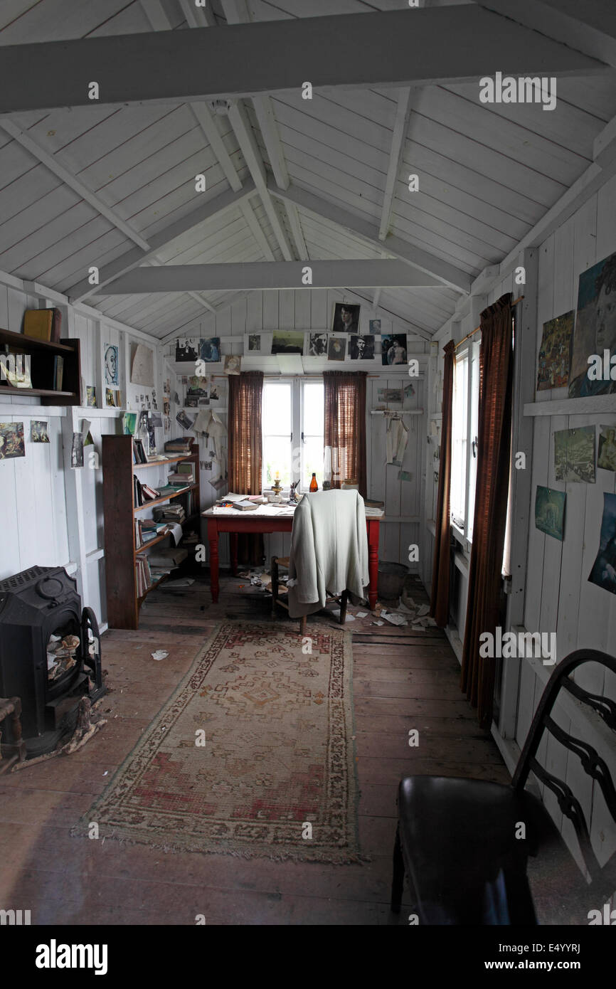 La scrittura di un capannone. Questo era il garage al Boathouse, dove Dylan Thomas ha lavorato e ha scritto sotto Milkwood. Costruito 1925 Foto Stock