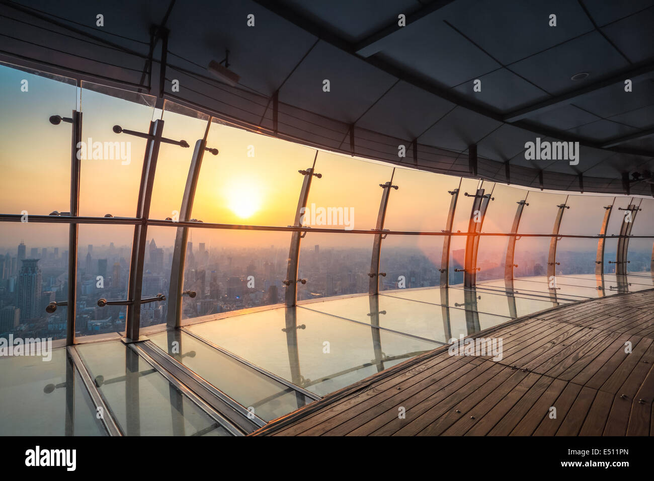 Vista aerea di shanghai panorama al tramonto Foto Stock