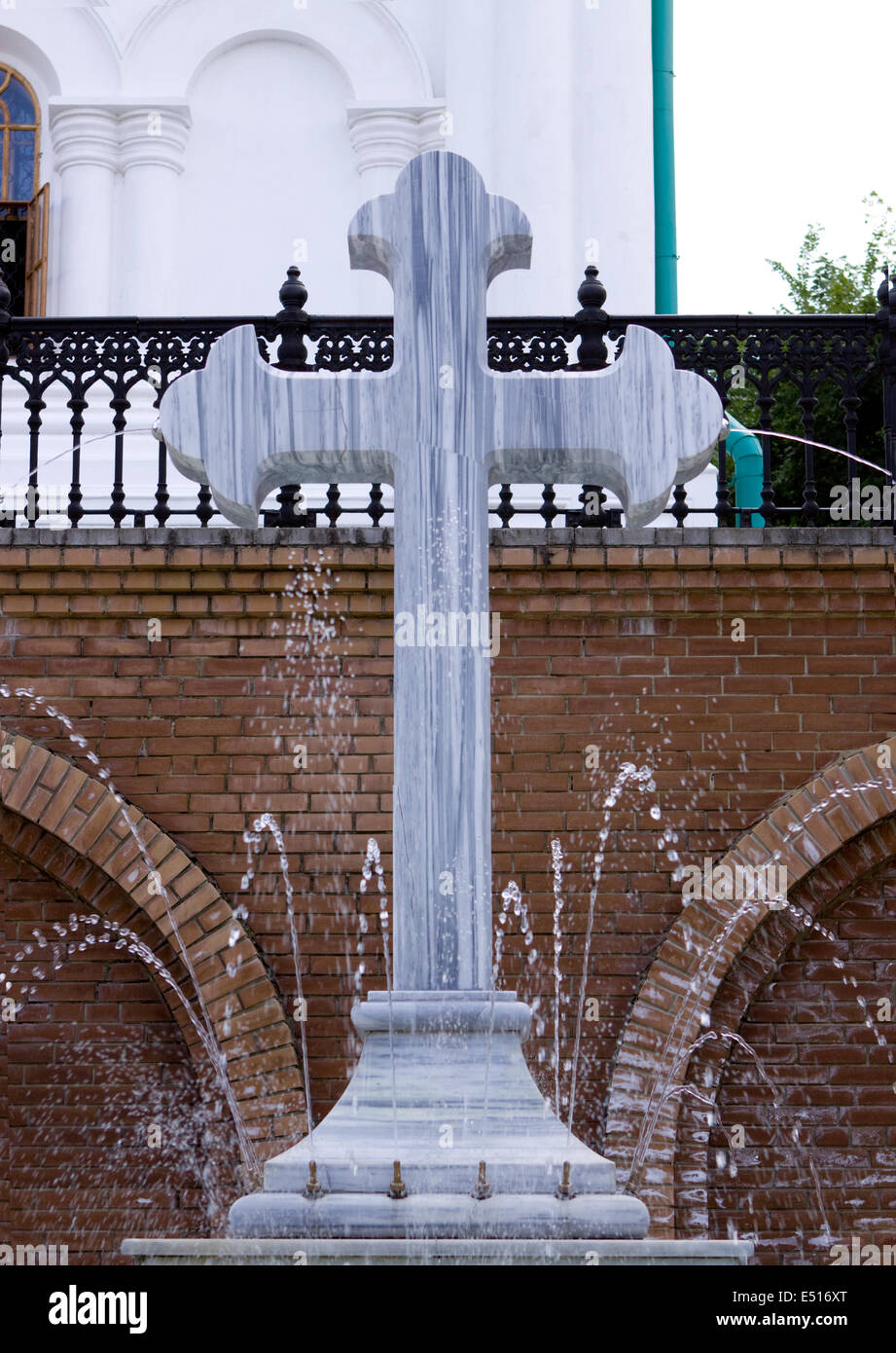 Cross - una fontana di allori ortodosso Foto Stock