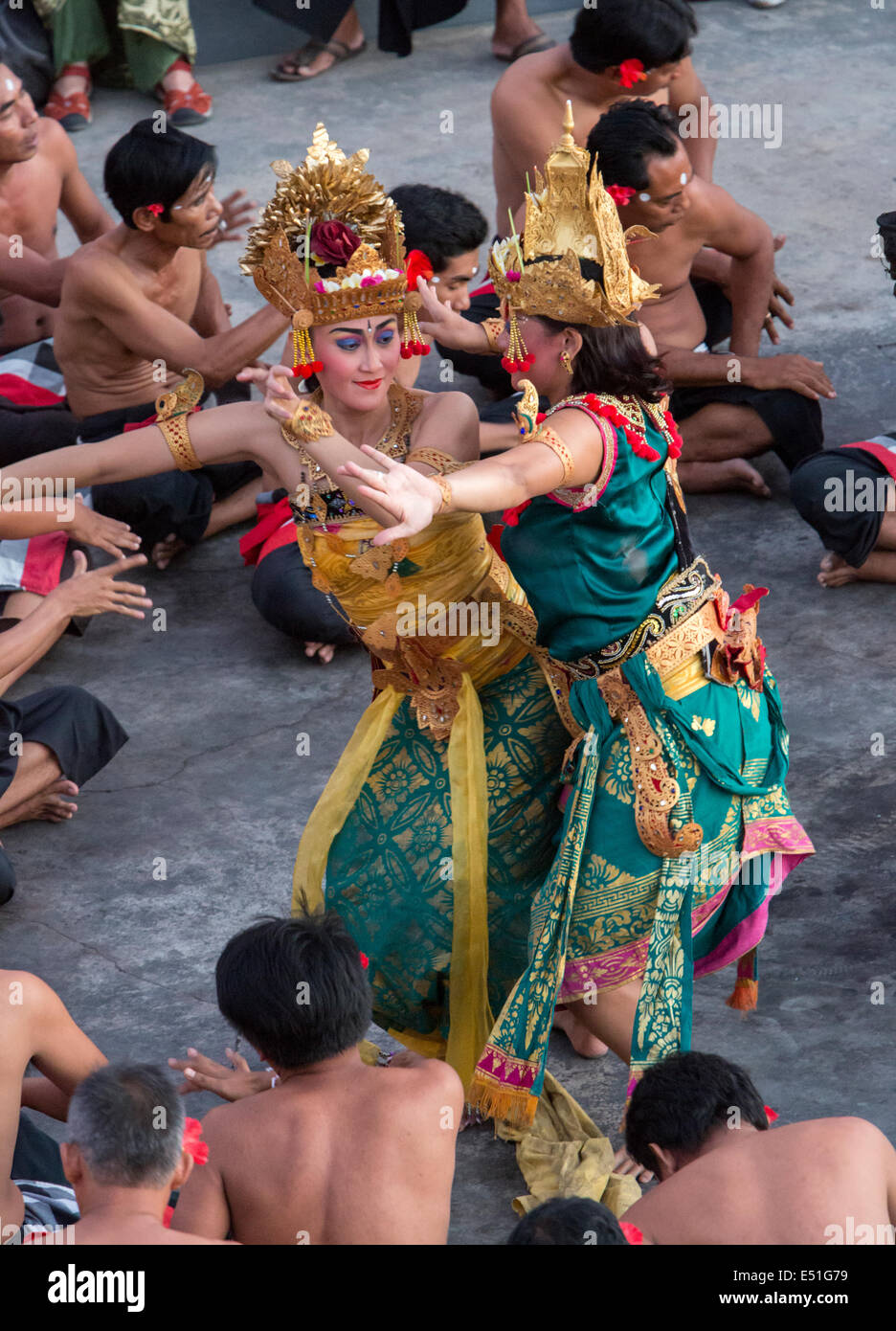 Bali, Indonesia. Kecak Dance, Arena adiacente al Tempio di Uluwatu. Foto Stock