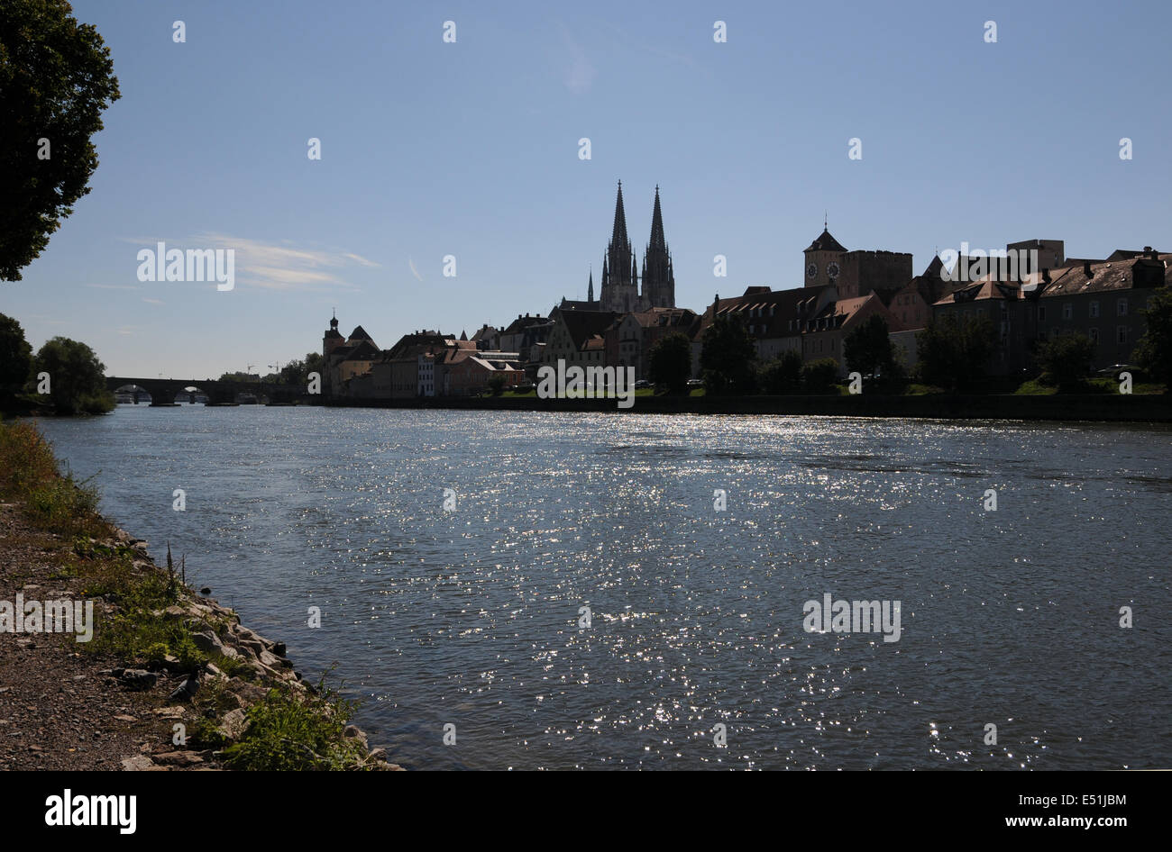 Città di Ratisbona sul Danubio Foto Stock