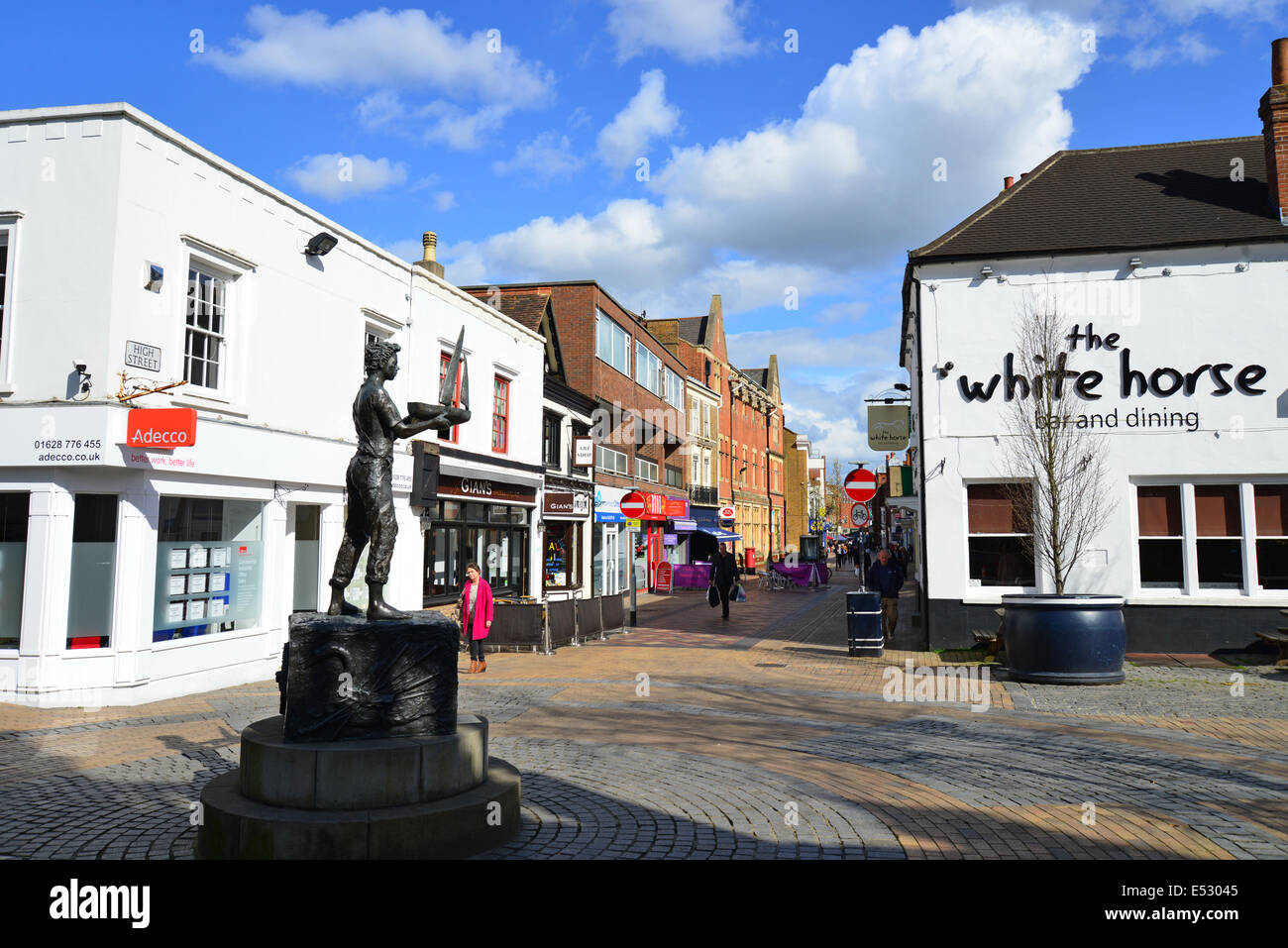 High Street, Maidenhead, Royal Borough of Windsor e Maidenhead, Berkshire, Inghilterra, Regno Unito Foto Stock