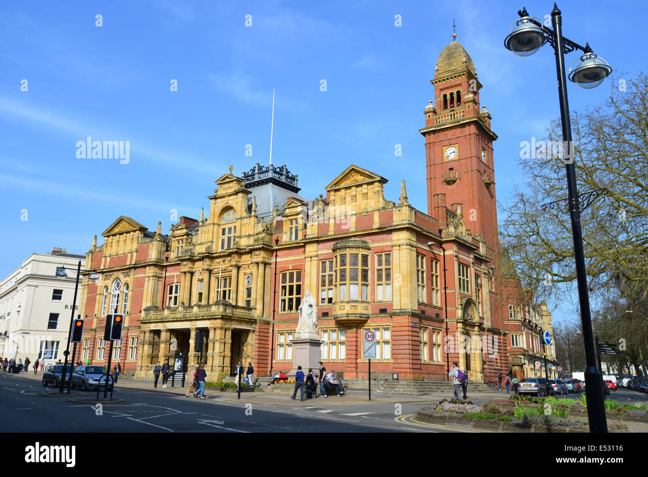 Royal Leamington Spa Town Hall, The Parade, Royal Leamington Spa, Warwickshire, Inghilterra, Regno Unito Foto Stock