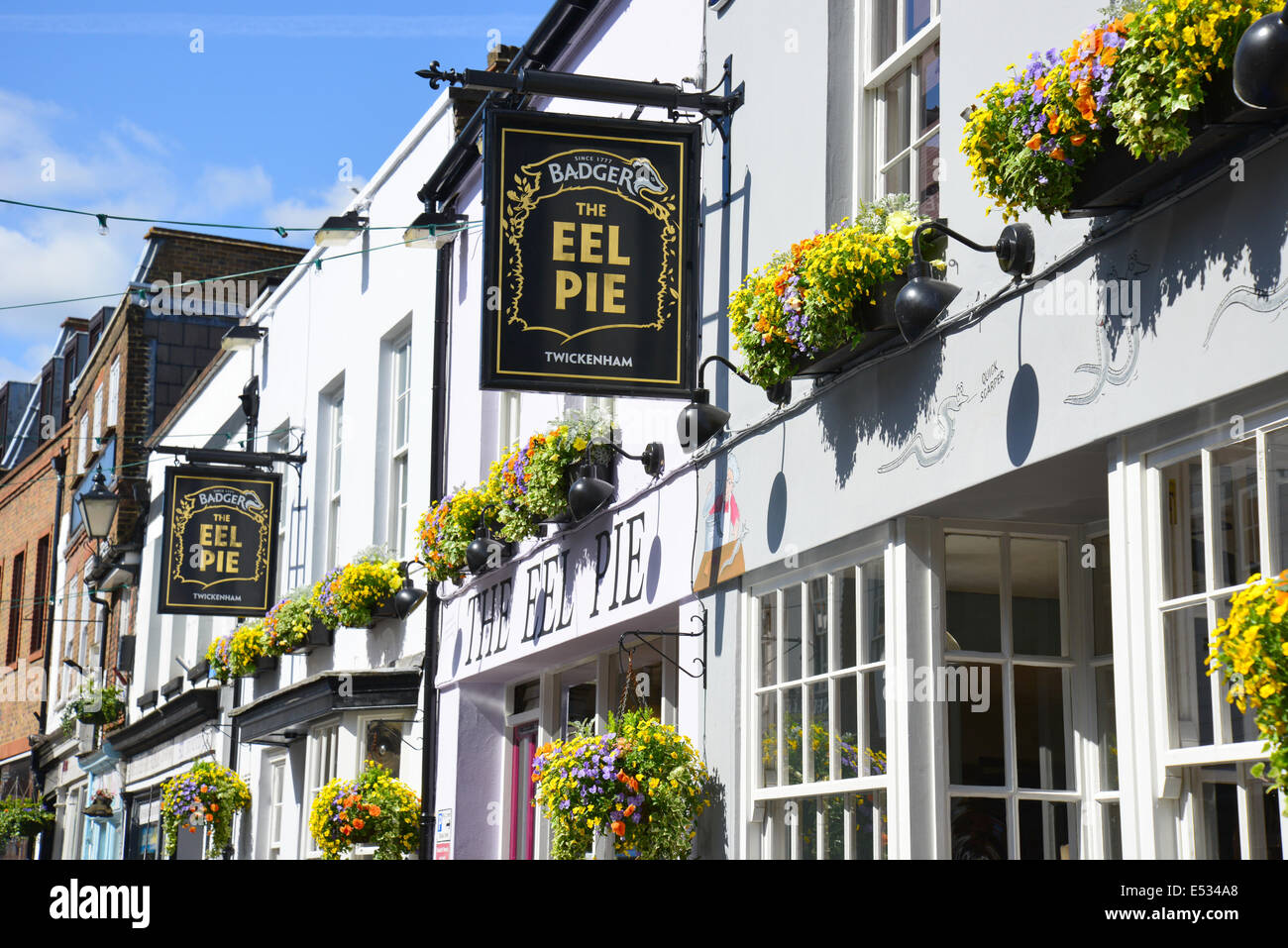 La torta di anguille Pub, Church Street, Twickenham, London Borough of Richmond upon Thames, Greater London, England, Regno Unito Foto Stock