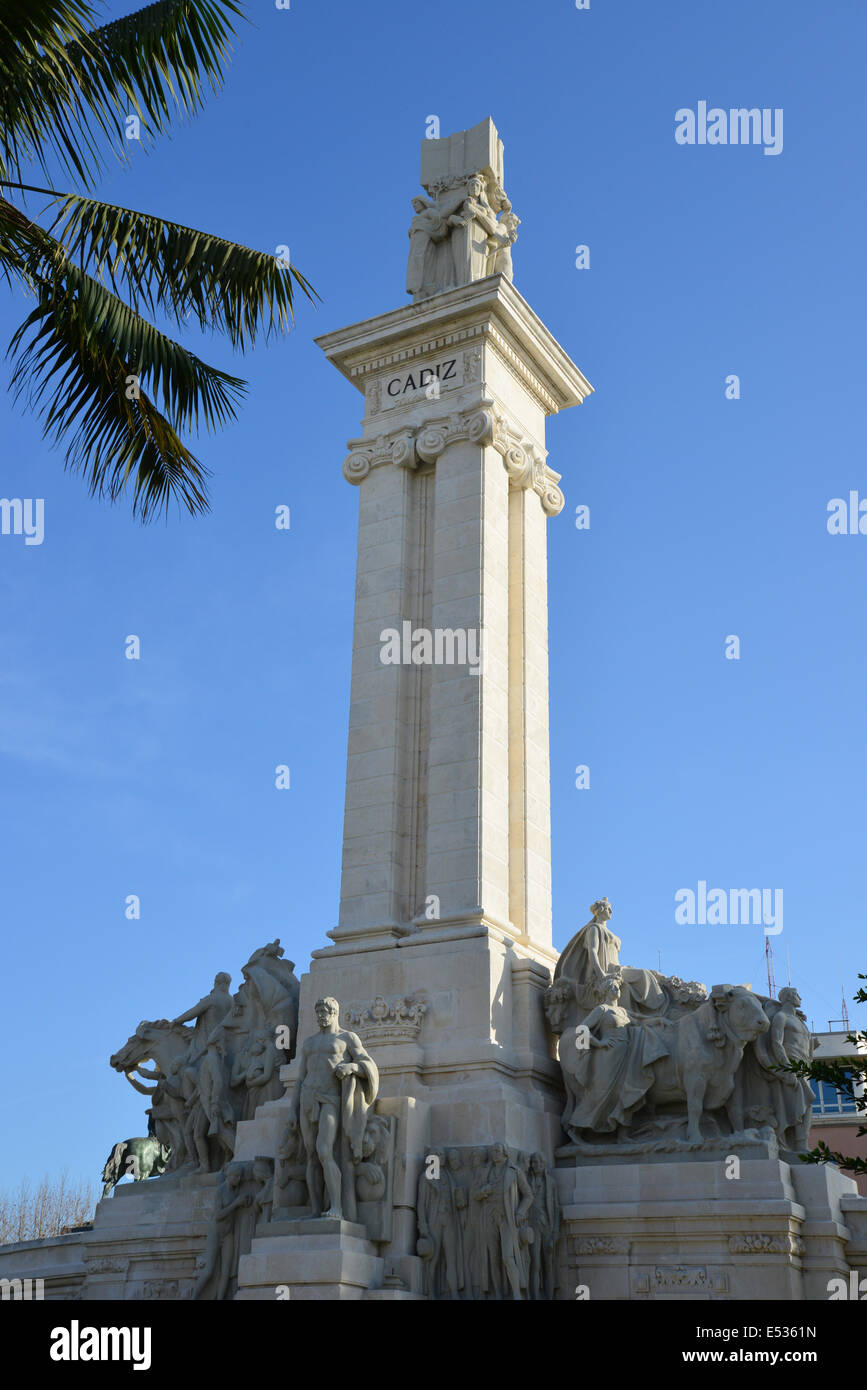 Monumento alla Costituzione del 1812, Plaza de Espana, Cádiz, Provincia di Cadice, Andalusia, il Regno di Spagna Foto Stock