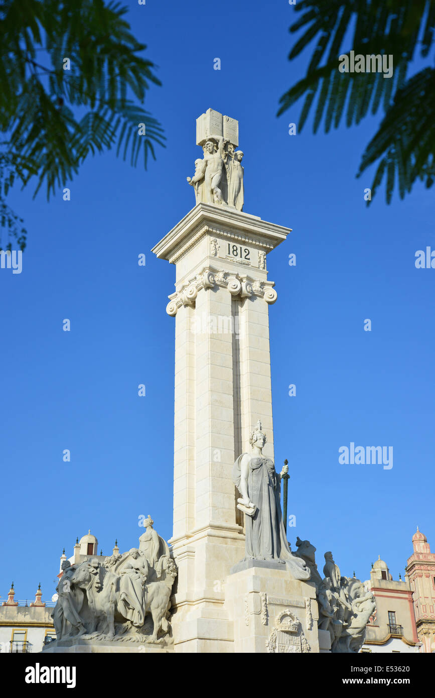 Monumento alla Costituzione del 1812, Plaza de Espana, Cádiz, Provincia di Cadice, Andalusia, il Regno di Spagna Foto Stock