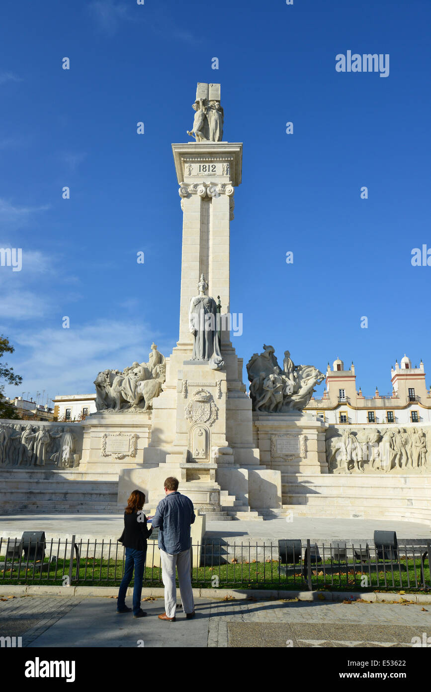 Monumento alla Costituzione del 1812, Plaza de Espana, Cádiz, Provincia di Cadice, Andalusia, il Regno di Spagna Foto Stock
