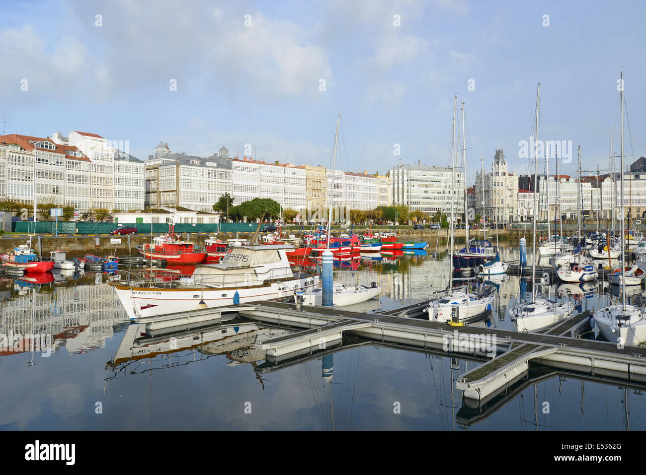 La vista del porto, A Coruña, una provincia di La Coruña, Galizia, il Regno di Spagna Foto Stock
