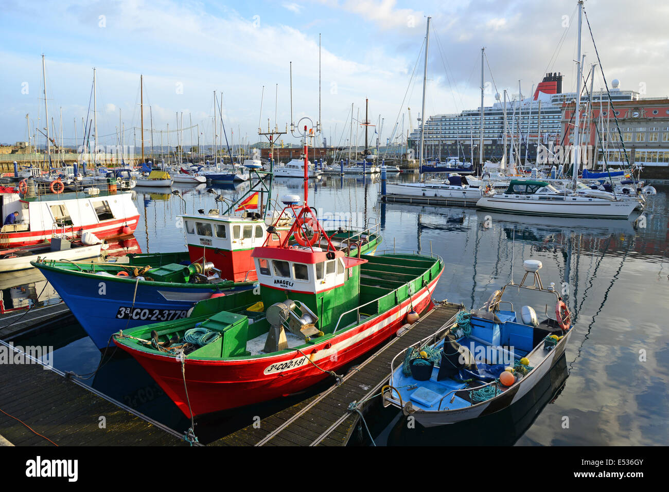 La vista del porto, A Coruña, una provincia di La Coruña, Galizia, il Regno di Spagna Foto Stock