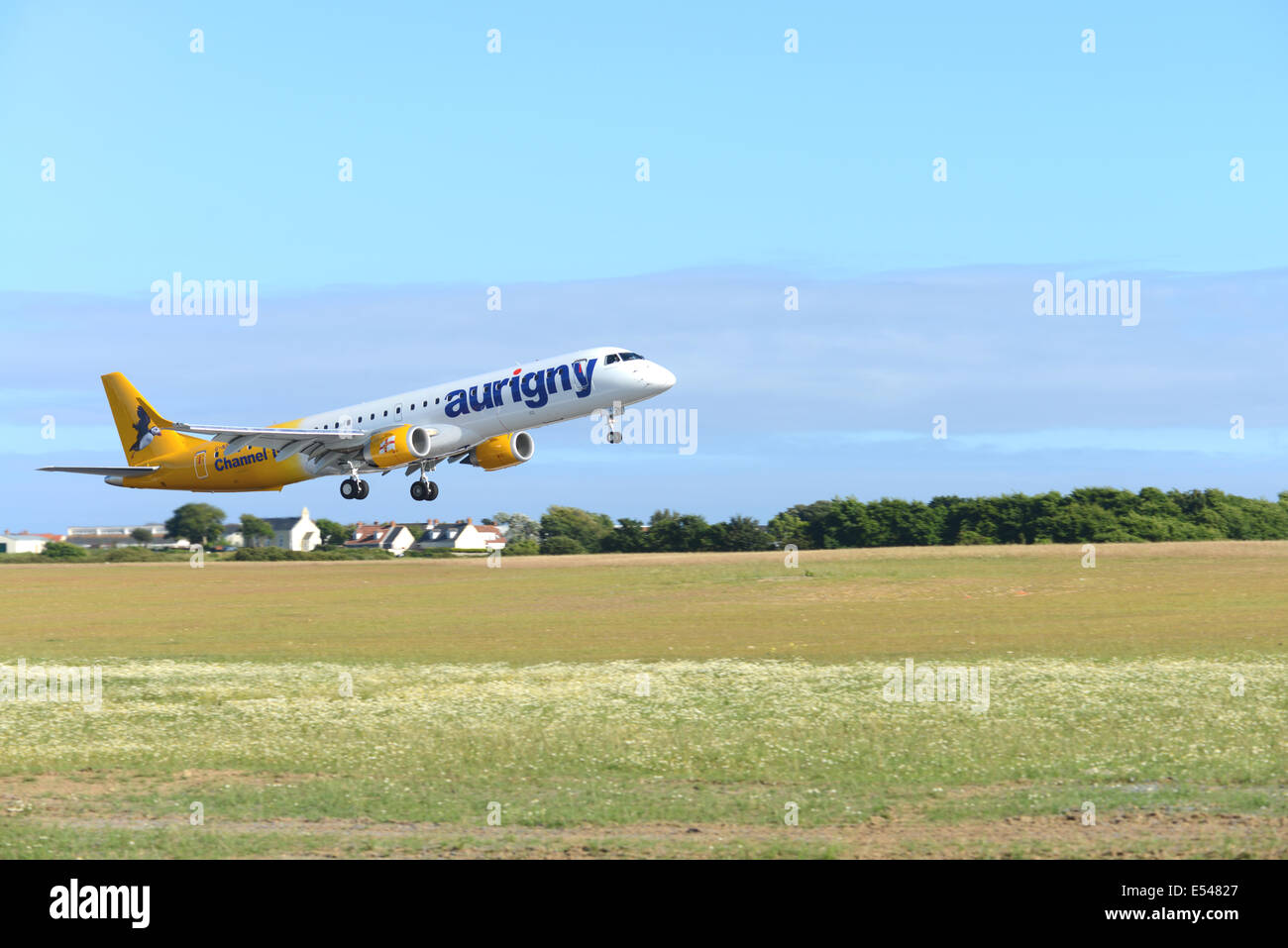 Aurigny nuovo getto di decollare da Guernsey Airport Foto Stock