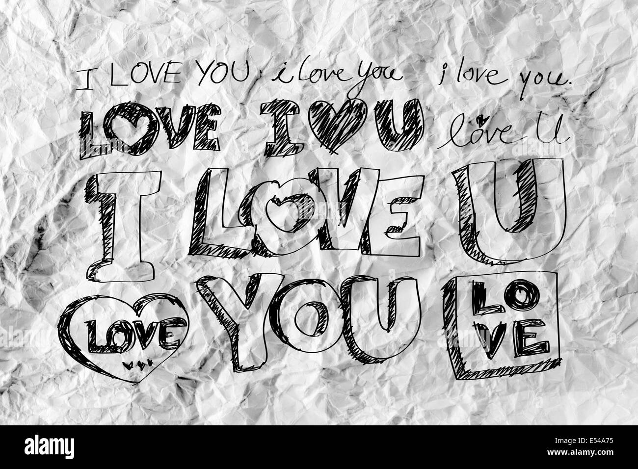 Cuori idea design su carta sgualcita Foto Stock