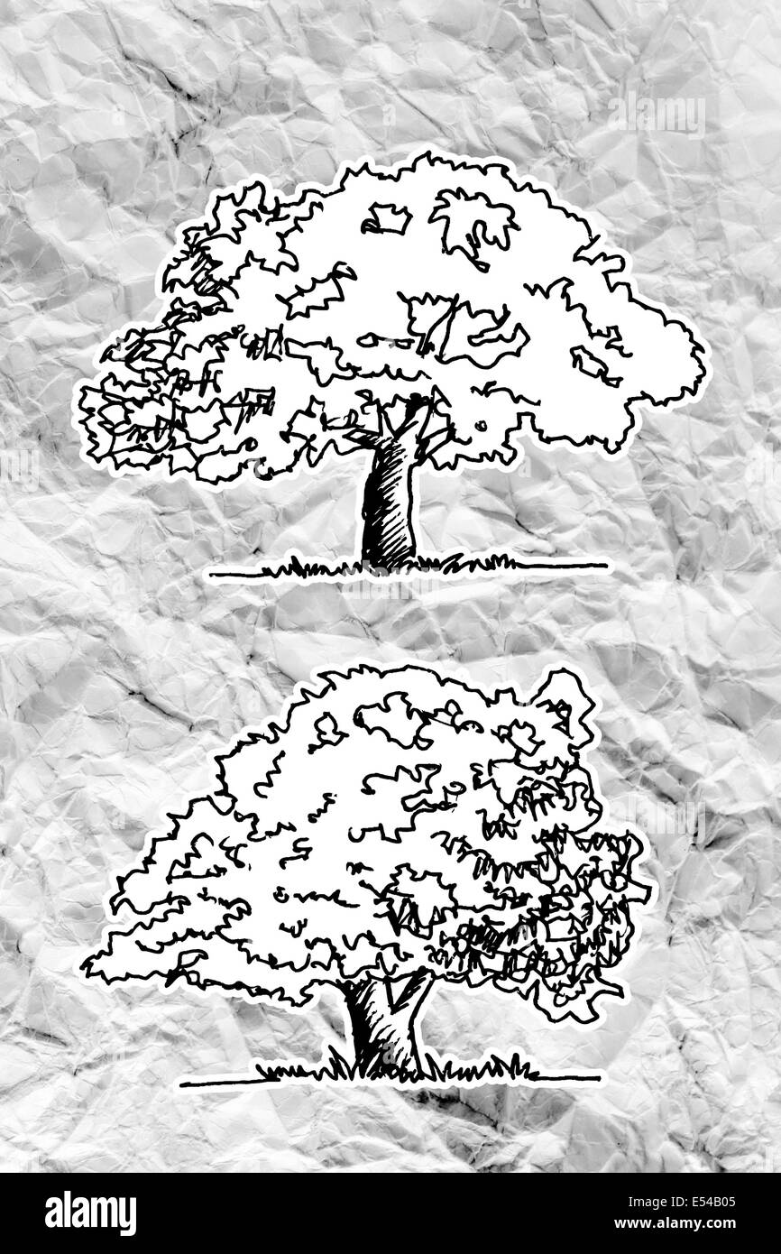 Set di alberi con foglie su carta sgualcita Foto Stock