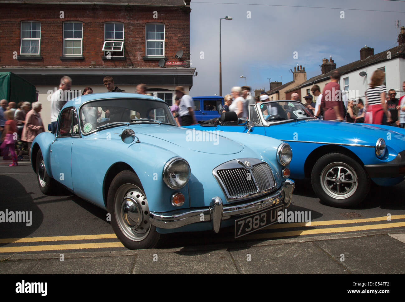 Fleetwood, nel Lancashire, 20 luglio, 2014. MG A 1961 Motore a Fleetwood Festival dei trasporti. Questo evento ha avuto luogo per la prima volta il 14 luglio 1985, e da allora è diventata un ente Fleetwood, attrazioni incluse Classic Cars Veicoli da collezione di tutti i tipi e le dimensioni e la descrizione. Lo scorso anno ha visto oltre 70.000 visitatori venuti a Fleetwood per questa gloriosa famiglia giornata di divertimento. Foto Stock