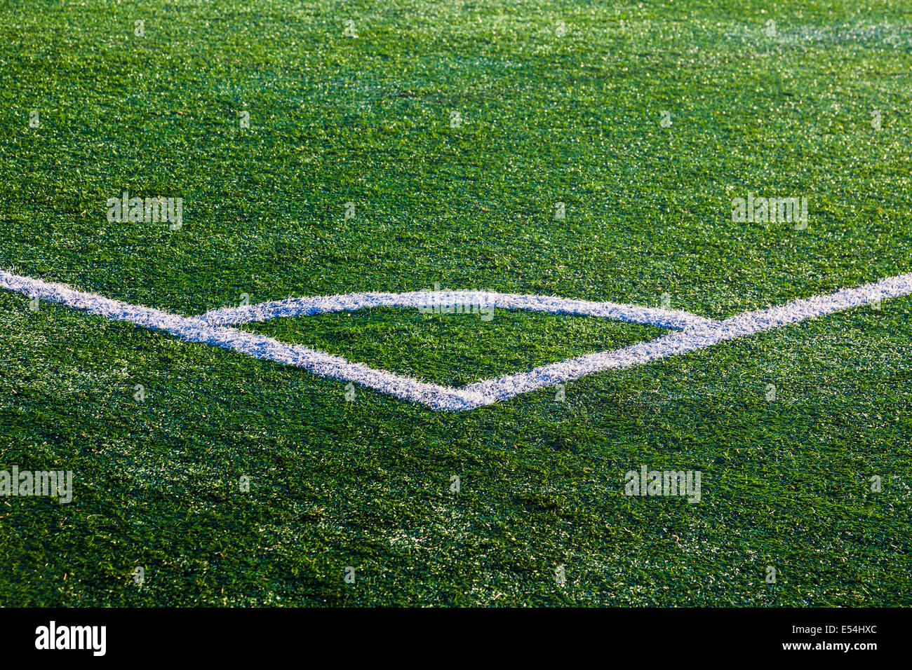 Immagine astratta di linee bianche su un campo di calcio Foto Stock