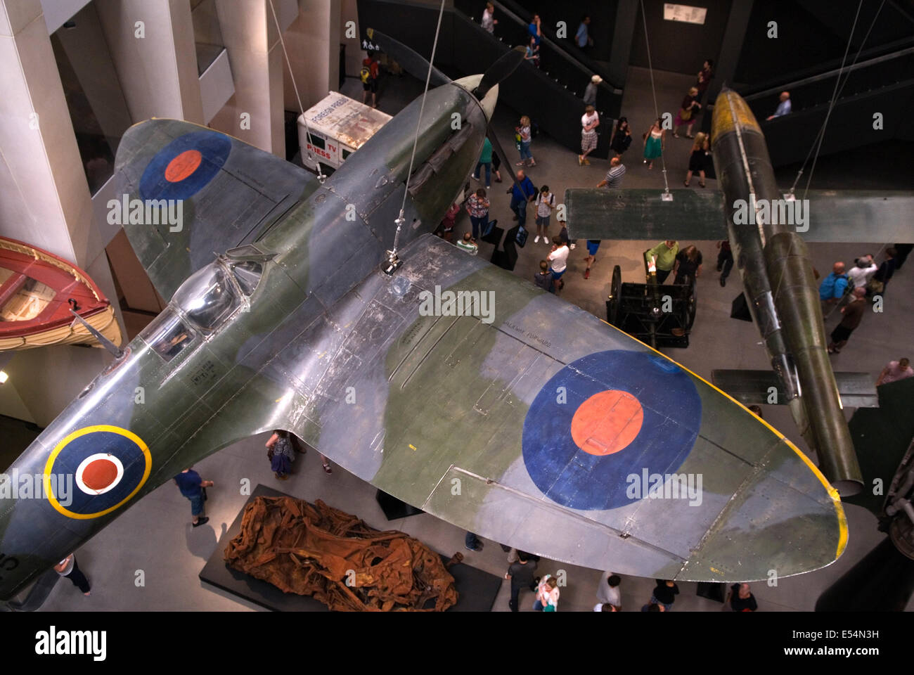 Imperial War Museum London REGNO UNITO nuovo display nuovo atrium 2014. HOMER SYKES Foto Stock