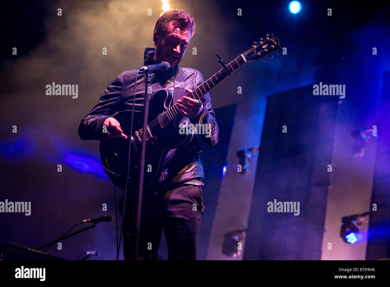 Milano, Italia. Il 20 luglio 2014. L'inglese band alternative rock editors esegue live all Ippodromo del galoppo durante la 'Città Sana Milano' Credit: Rodolfo Sassano/Alamy Live News Foto Stock