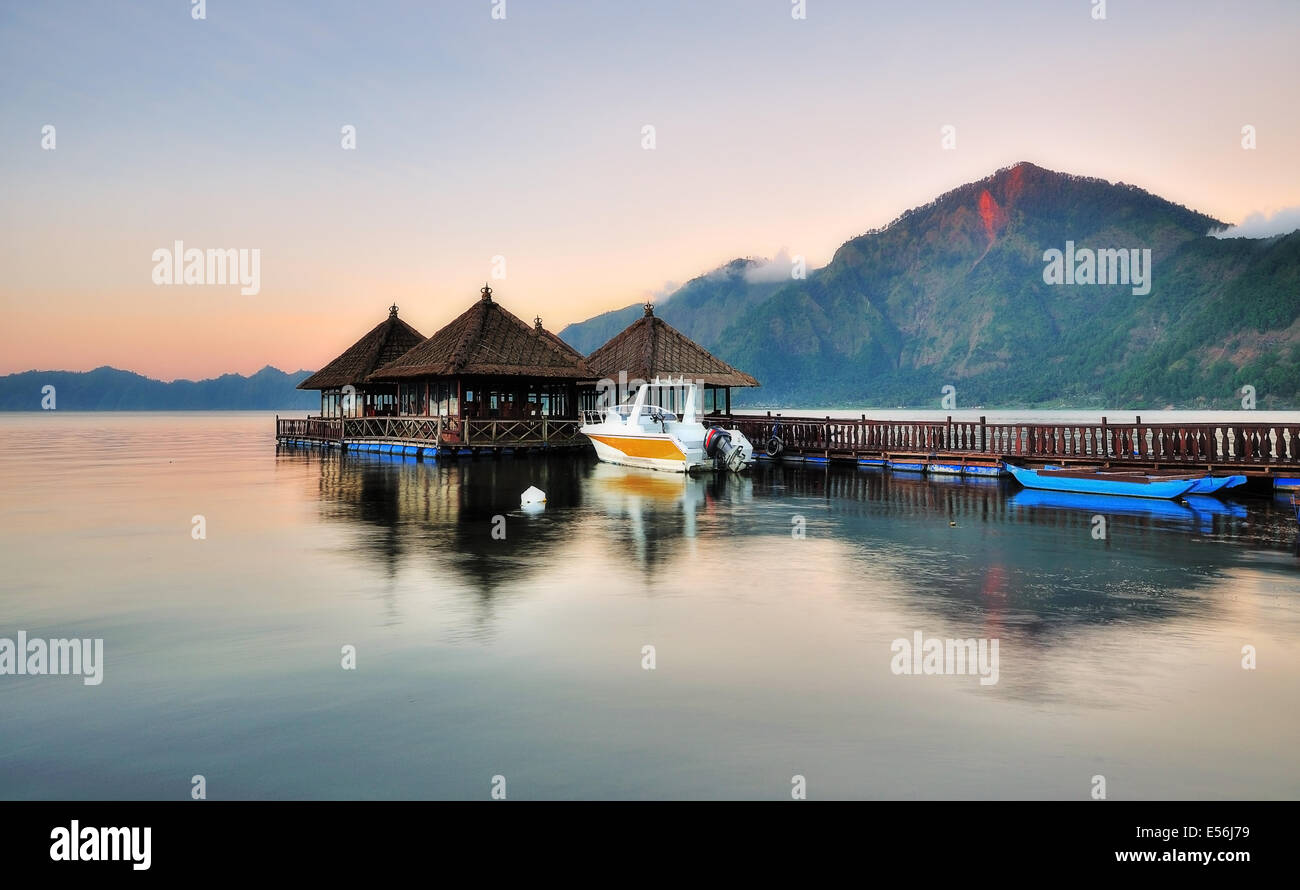 Resort galleggianti in Kintamani Bali Foto Stock