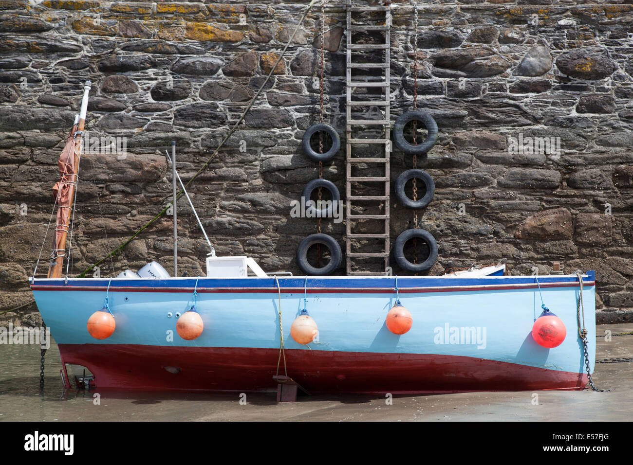 Fischerboote im Hafen von gorran haven, Cornwall, Großbritannien Foto Stock