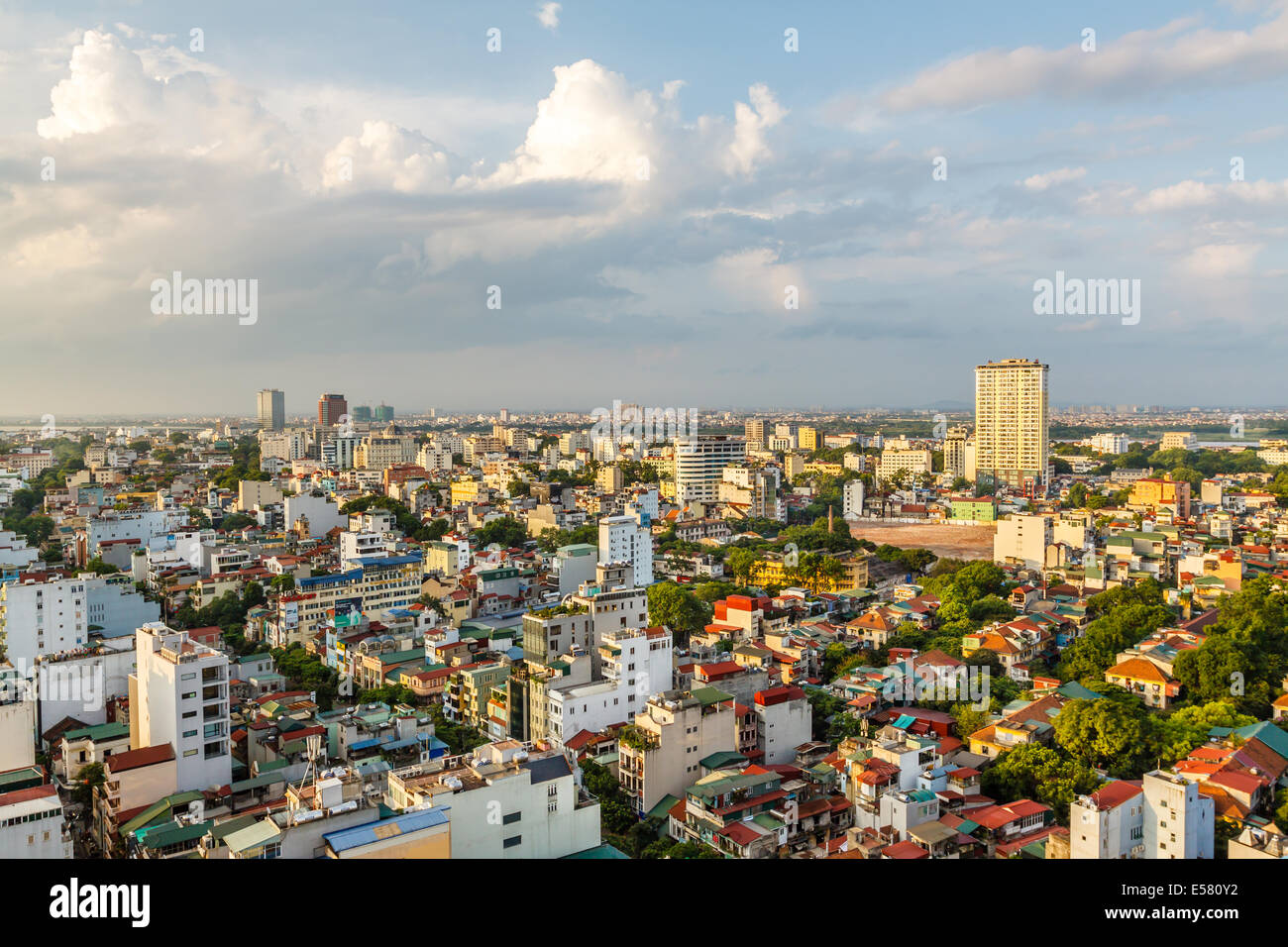 Visualizzare tutti Ha noi da skyscaper, Hanoi, Vietnam Foto Stock