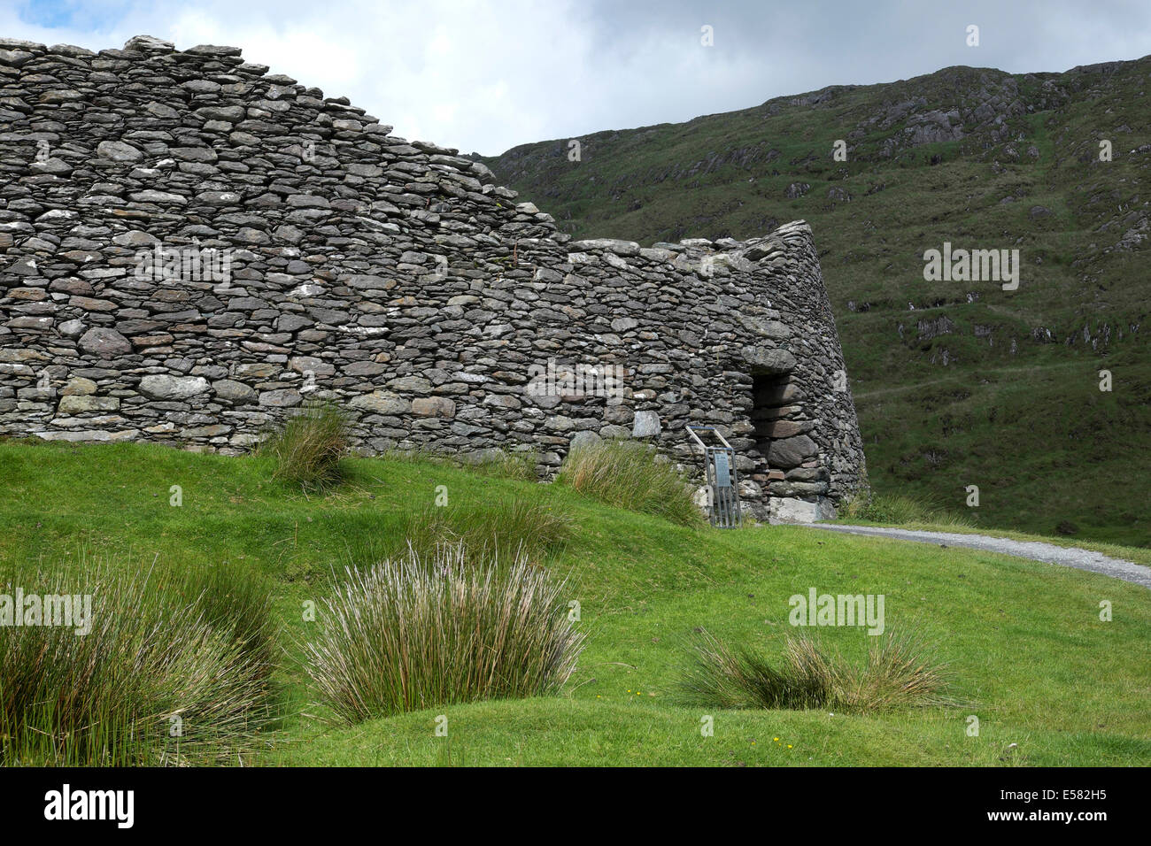 Staigue Fort, ringfort dall'età del Ferro, Ring of Kerry County Kerry, Irlanda Foto Stock