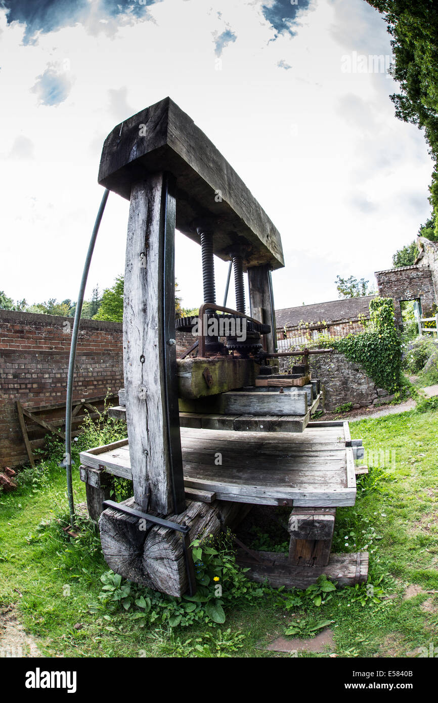 Cockington nel Devon si trova nella pittoresca area di Torquay, un tradizionale villaggio inglese. Foto Stock