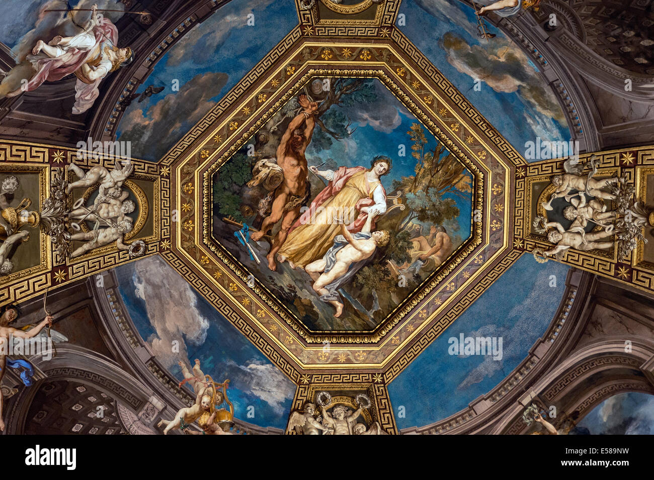 Soffitto dipinto raffigurante Apollo e Muse, Sala delle Muse, Sala delle Muse, il Museo del Vaticano, Città del Vaticano, Roma, Italia Foto Stock