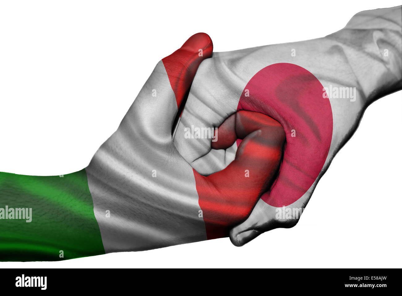 Handshake diplomatiche tra paesi: bandiere di Italia e Giappone sovradipinta le due mani Foto Stock