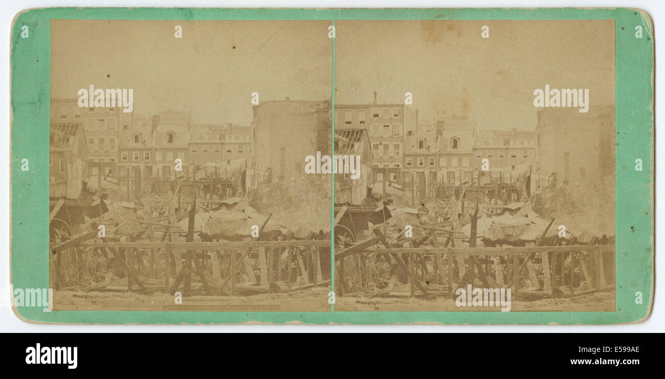 Uno stereografo che mostra le rovine dell'American Theatre di Philadelphia dopo un incendio, situato in Walnut Street. Foto Stock