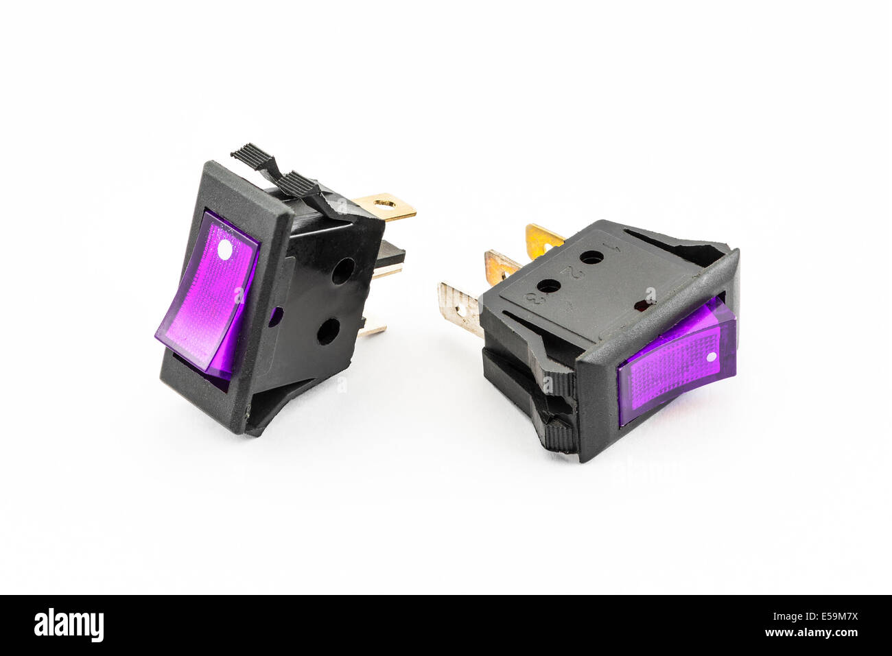 Viola gli interruttori a bilanciere con luce. Foto Stock Viola gli interruttori a bilanciere con luce. Foto Stock