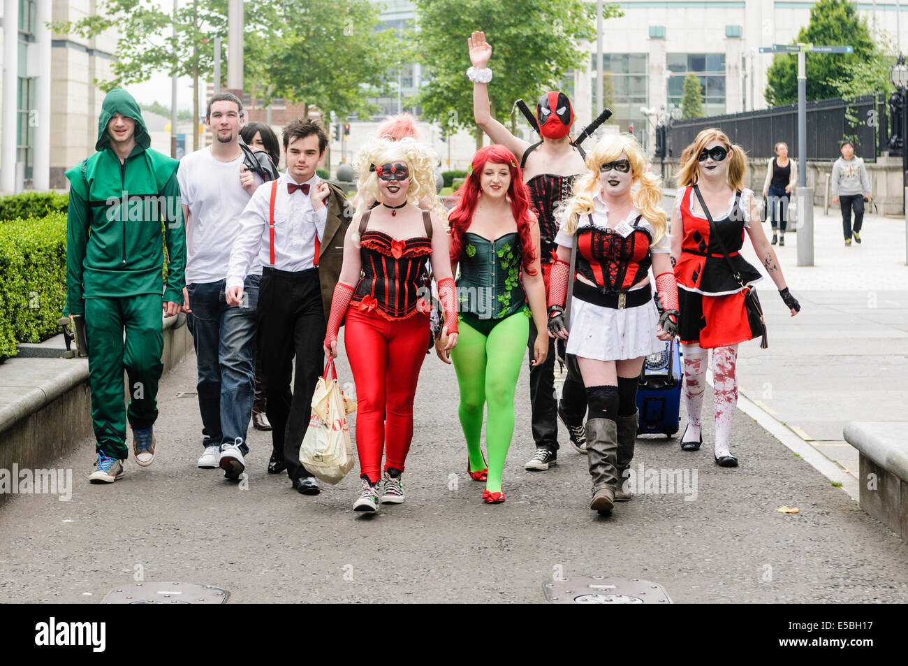 Belfast, Irlanda del Nord. 26 lug 2014 - Cosplayers prendere per le strade di Belfast per evidenziare il bullismo dei bambini. Credito: Stephen Barnes/Alamy Live News Foto Stock